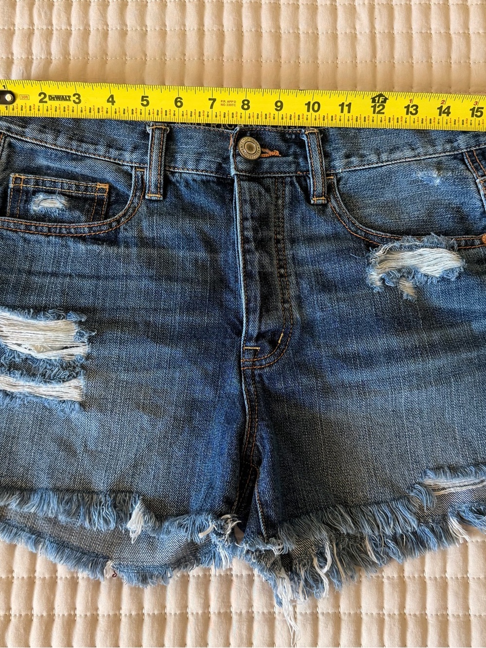 American Eagle Outfitters Blue Distressed Frayed Denim Shorts - Picture 6 of 7